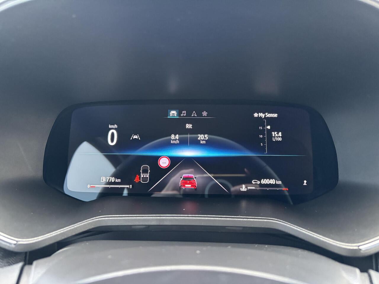 Renault CLIO 1.0 TCe 90 GPF techno / Pack Navigation / Pack City Premium