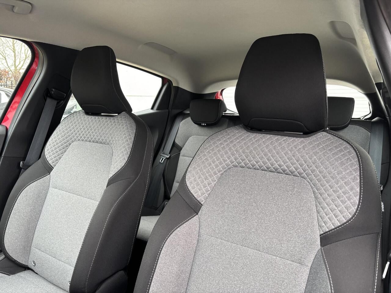 Renault CLIO 1.0 TCe 90 GPF evolution / Navigatie / All-season banden