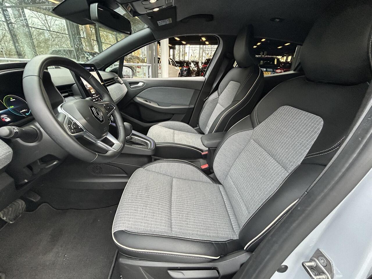 Renault CLIO 1.6 E-Tech Full Hybrid 145 techno | 360° Camera | Navigatie | Carplay/Android | All-Season