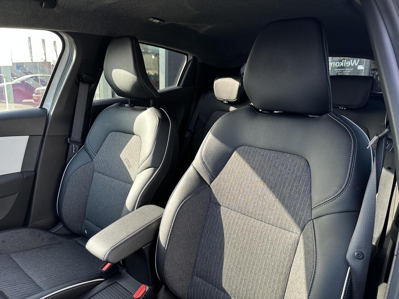 Renault CLIO TCe 90 Techno l Origineel NL l Vierseizoenenbanden l Dealeronderhouden