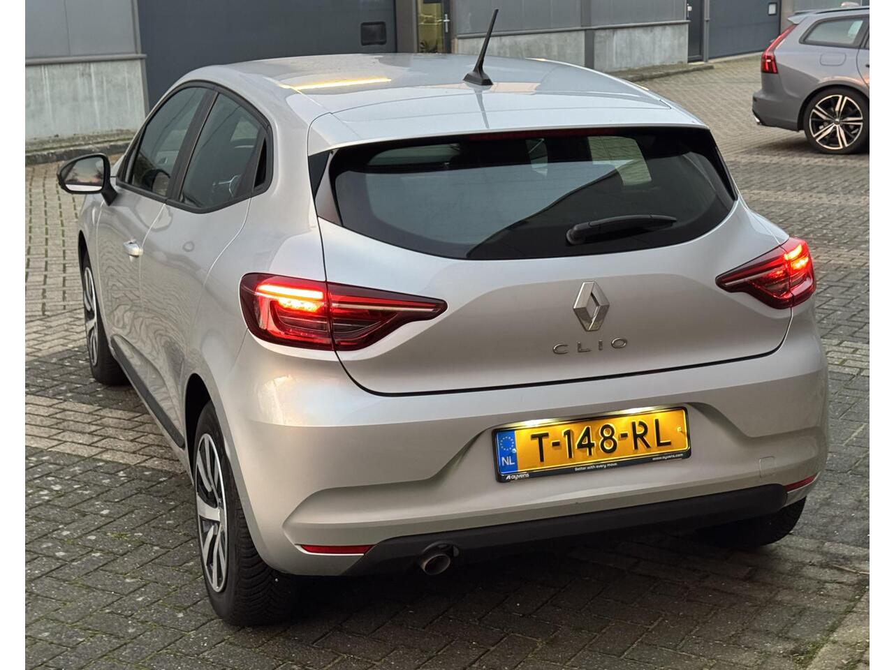 Renault CLIO 1.0 TCe 90 Equilibre 42.000km 2023 Navi Carplay Garantie + servicebeurt