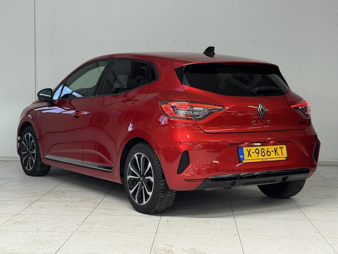Renault CLIO 1.6 E-Tech Full Hybrid 145 Techno | All-Season banden | 360º Camera | Navigatie | Climate Control |