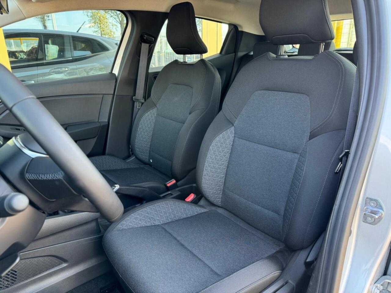 Renault CLIO 1.0 TCe 90 Equilibre | BOVAG GARANTIE