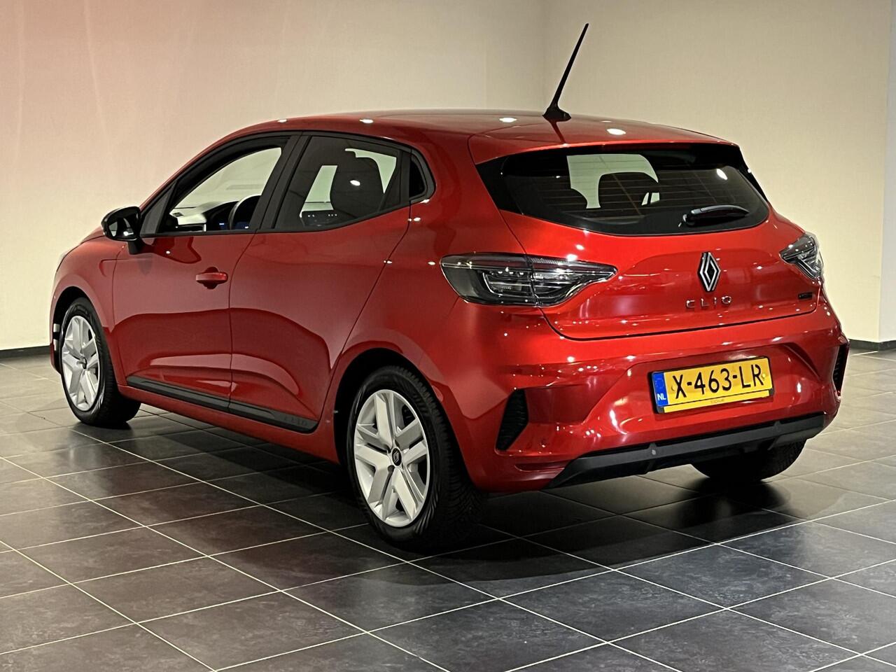 Renault CLIO 1.6 E-Tech Full Hybrid 145 evolution | All-Season banden | Navigatie | Parkeersensoren | Apple CarPlay / Android Auto |