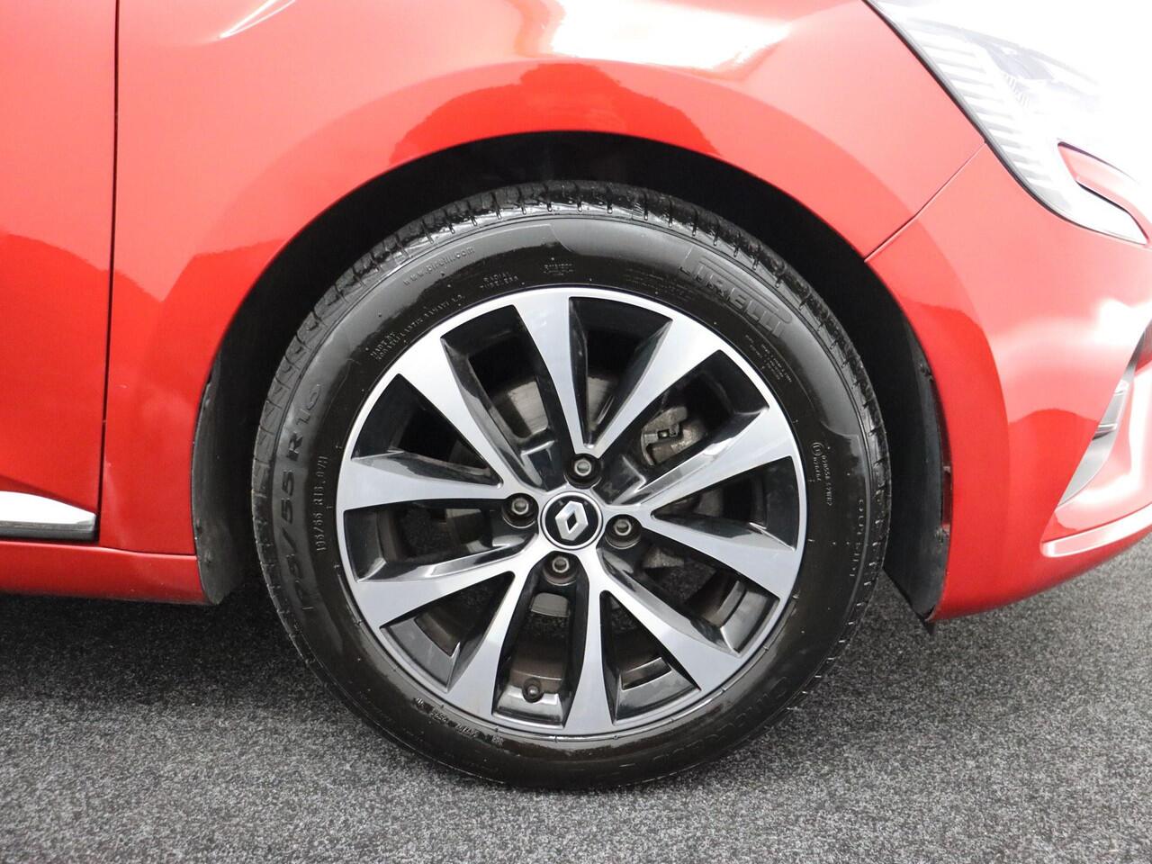 Renault CLIO 1.0 TCe 90 Techno / TREKHAAK / 1E EIGENAAR / NAVIGATIE /