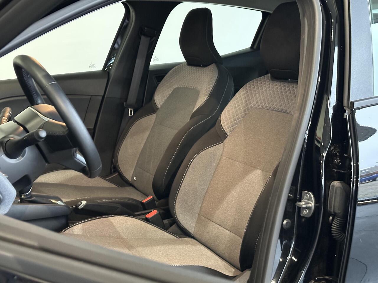 Renault CLIO 1.6 E-Tech Full Hybrid 145 evolution NAVIGATIE | APPLE CARPLAY/ANDROID AUTO | PARKEERSENSOREN