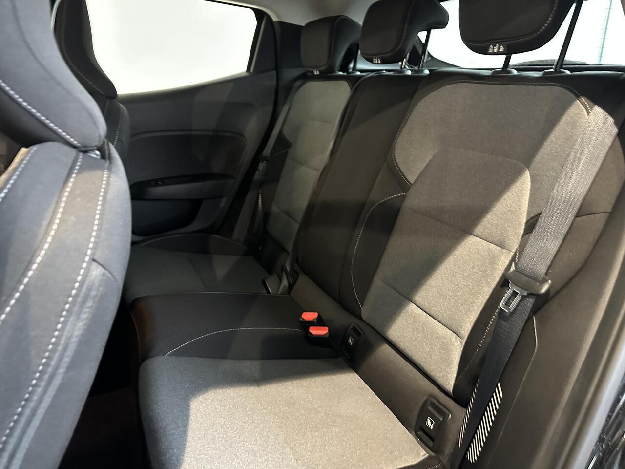 Renault CLIO 1.6 E-Tech Full Hybrid 145 evolution NAVIGATIE | APPLE CARPLAY/ANDROID AUTO | PARKEERSENSOREN