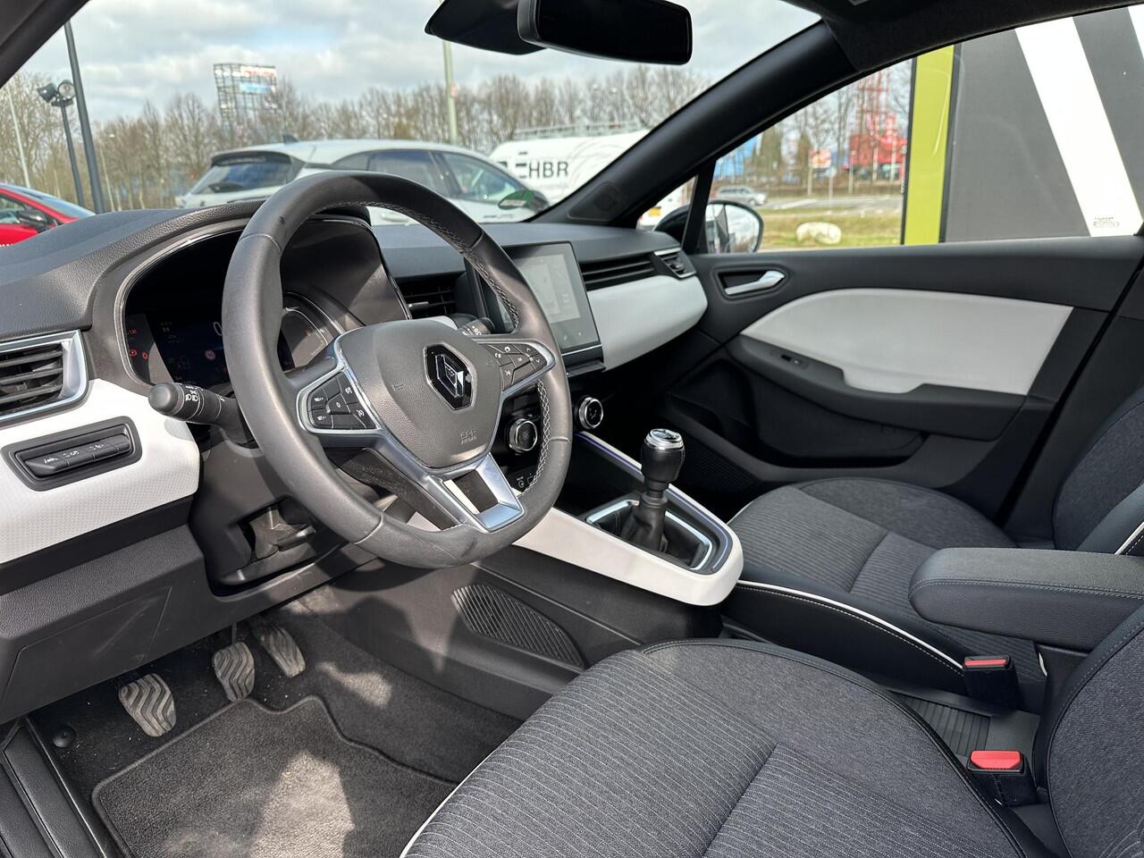 Renault CLIO TCe 90 Techno l Origineel NL l 1e-Eigenaar l Achteruitrijcamera l Parkeersensoren vóór en achter