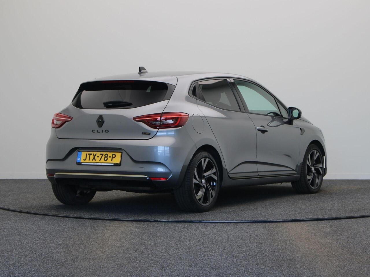 Renault CLIO E-Tech Hybrid 145pk E-Tech Engineered | Unieke uitvoering! | Achteruitrijcamera | 17" lichtmetalen velgen |