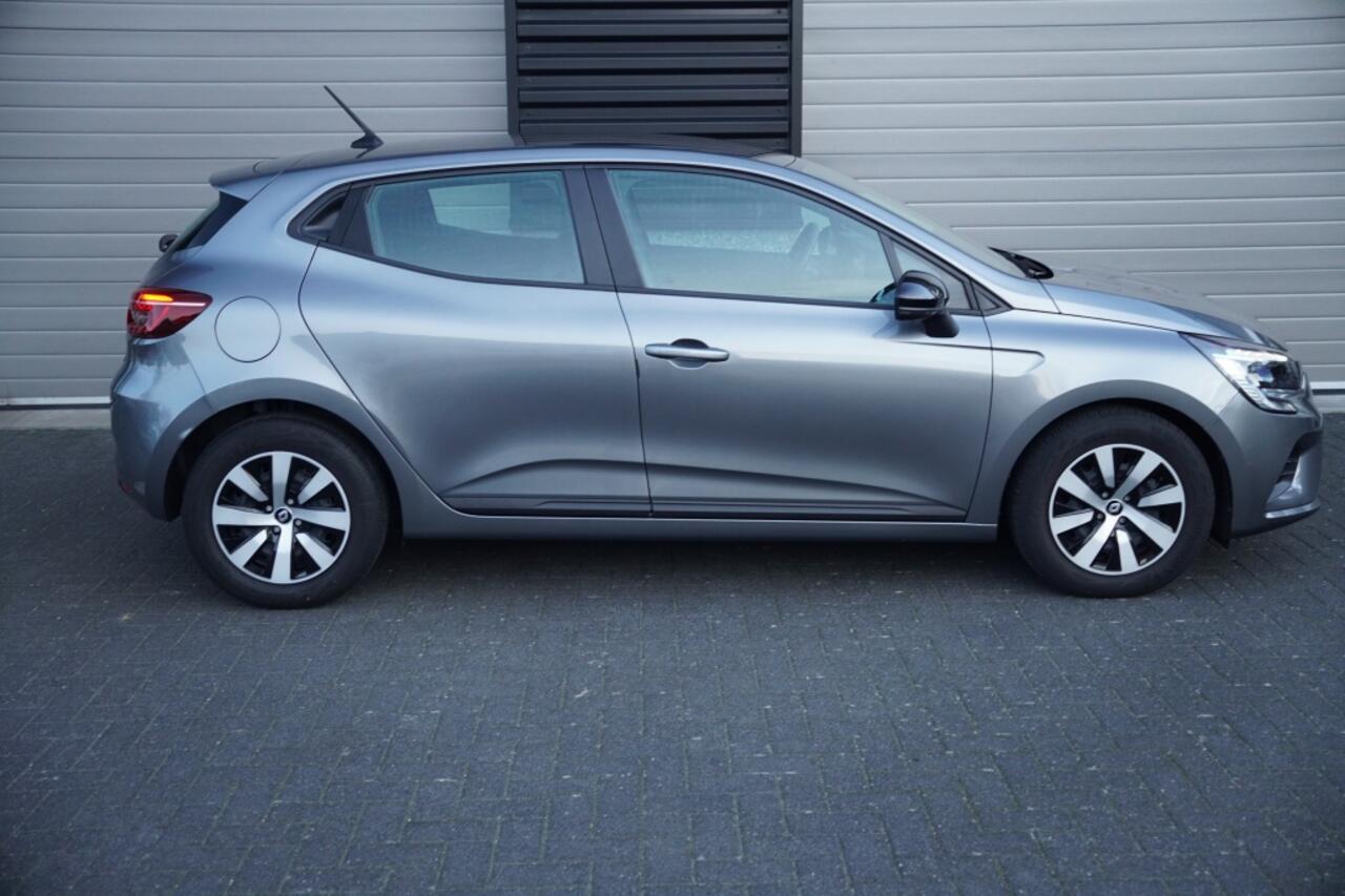 Renault CLIO 1.0 TCe 90 Evolution