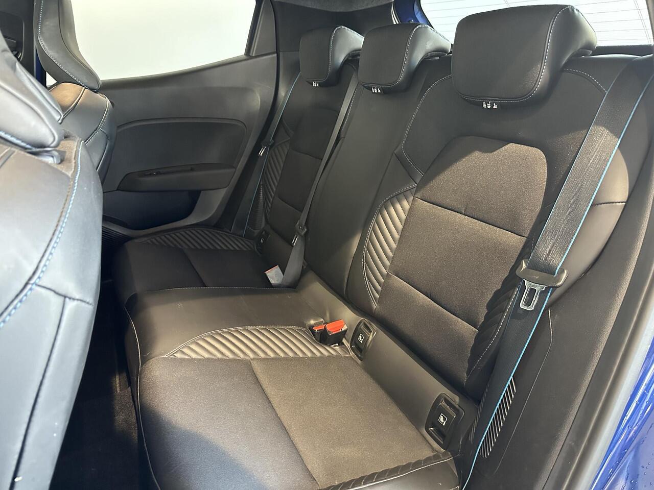 Renault CLIO 1.6 E-Tech Full Hybrid 145 esprit Alpine | 360° CAMERA | ADAPTIVE CRUISECONTROL | BLIND SPOT | APPLE CARPLAY/ANDROID AUTO