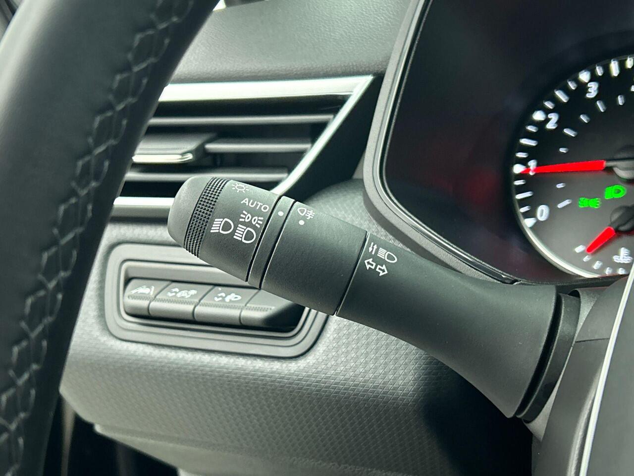 Renault CLIO 1.0 TCe 90 Equilibre | Navigatie | Apple Carplay/Android | Auto Cruise Control | Full LED | Airco