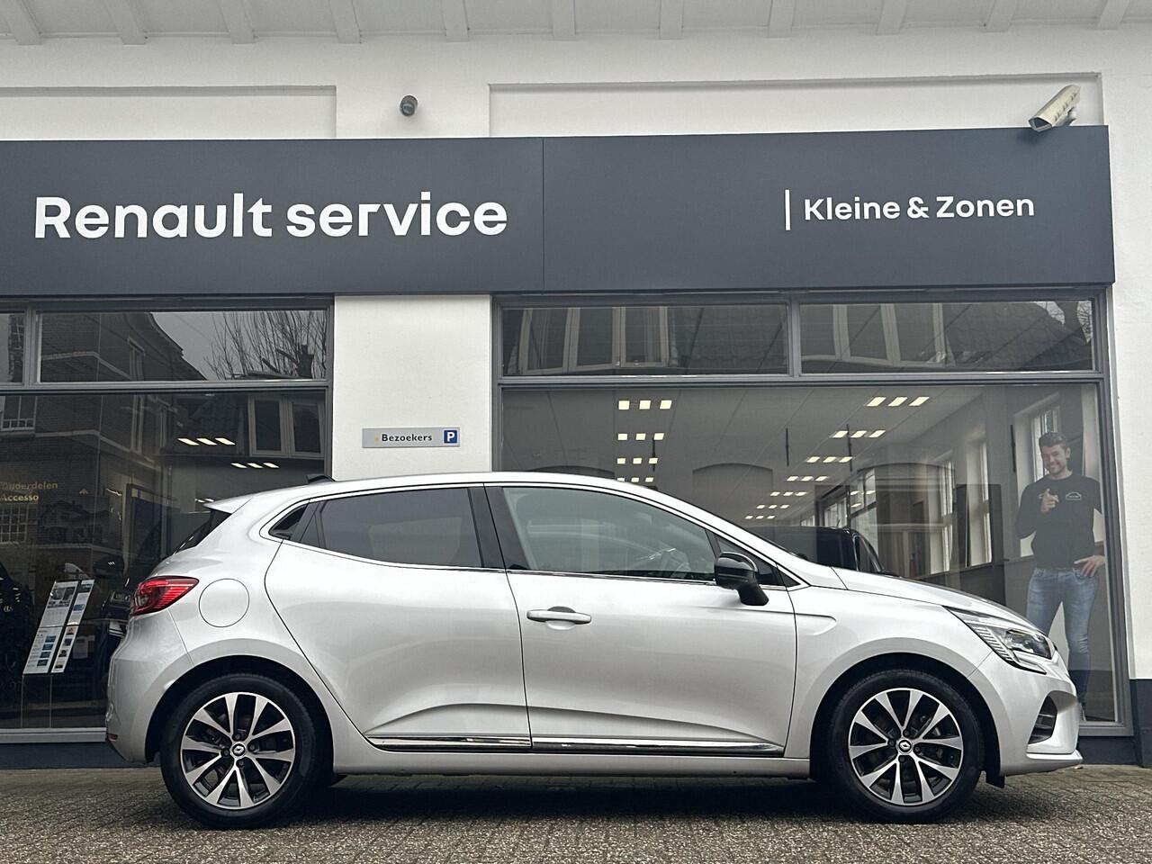 Renault CLIO 1.6 E-Tech Full Hybrid 145 techno | Navigatie | LM-velgen |