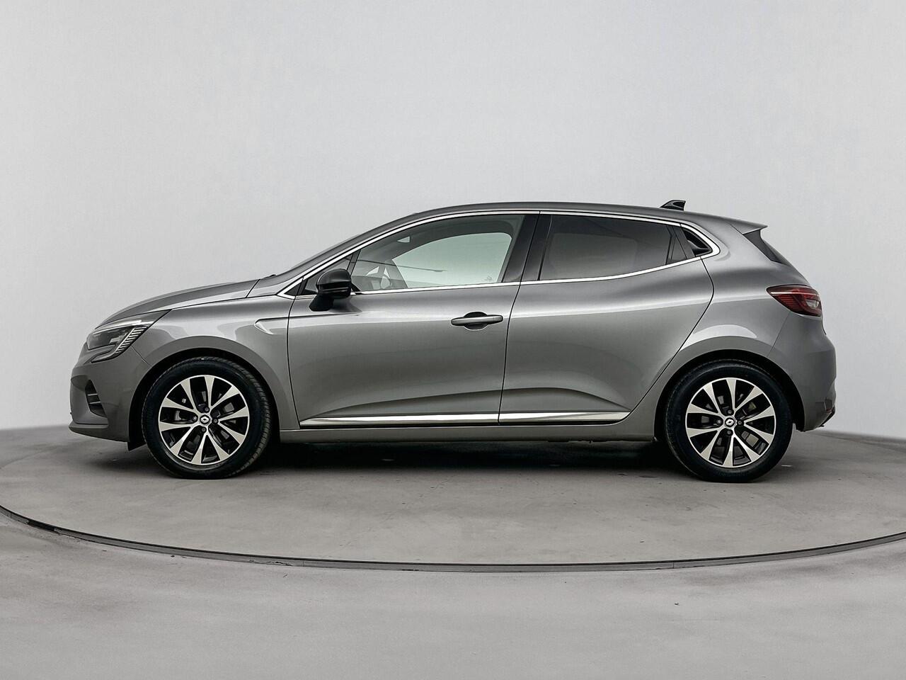Renault CLIO 1.6 E-Tech Hybrid 145Pk Automaat Techno | Achteruitrijcamera | Climate Control | Apple Carplay/Android Auto | Navigatie | Keyless Entry | Cruise Control | Lichtmetalen velgen | Privacy Glass |