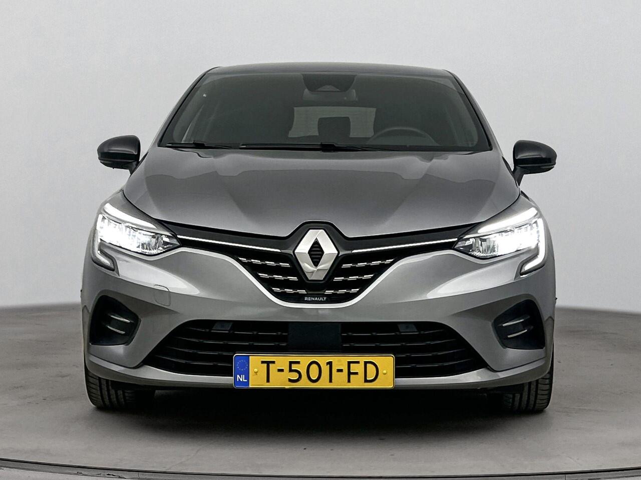 Renault CLIO 1.6 E-Tech Hybrid 145Pk Automaat Techno | Achteruitrijcamera | Climate Control | Apple Carplay/Android Auto | Navigatie | Keyless Entry | Cruise Control | Lichtmetalen velgen | Privacy Glass |