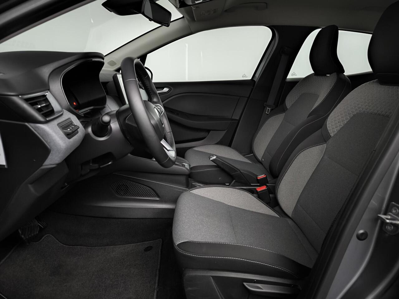 Renault CLIO 1.6 E-Tech Full Hybrid 145 evolution | Navigatie | Cruise Control |