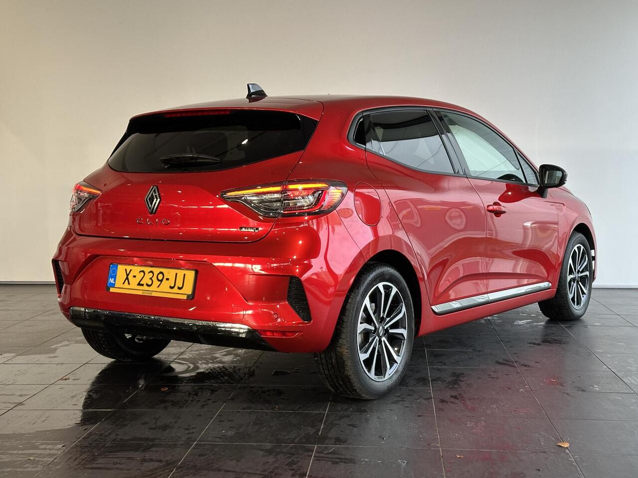 Renault CLIO 1.6 E-Tech Full Hybrid 145 techno GROOT SCHEM | NAVIGATIE | ACHTERUITRIJCAMERA | PARKEERSENSOREN ACHTER | CLIMATE CONTROL