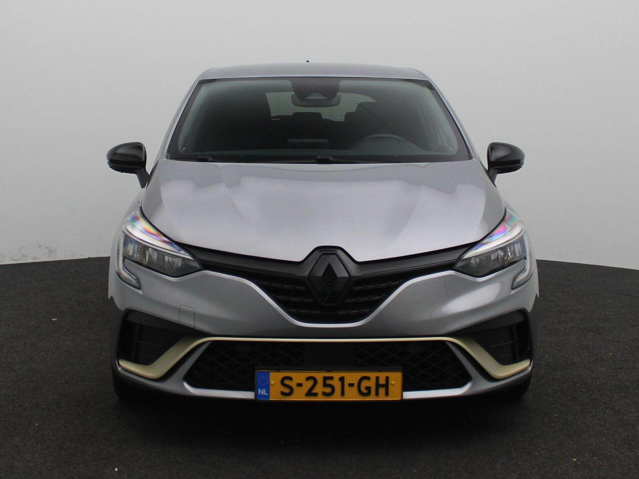 Renault CLIO E-Tech Hybrid 145 E-Tech Engineered | Apple Carplay & Android Auto | Achteruitrijcamera | Bose muziekinstallatie | Climate control | Cruise control |