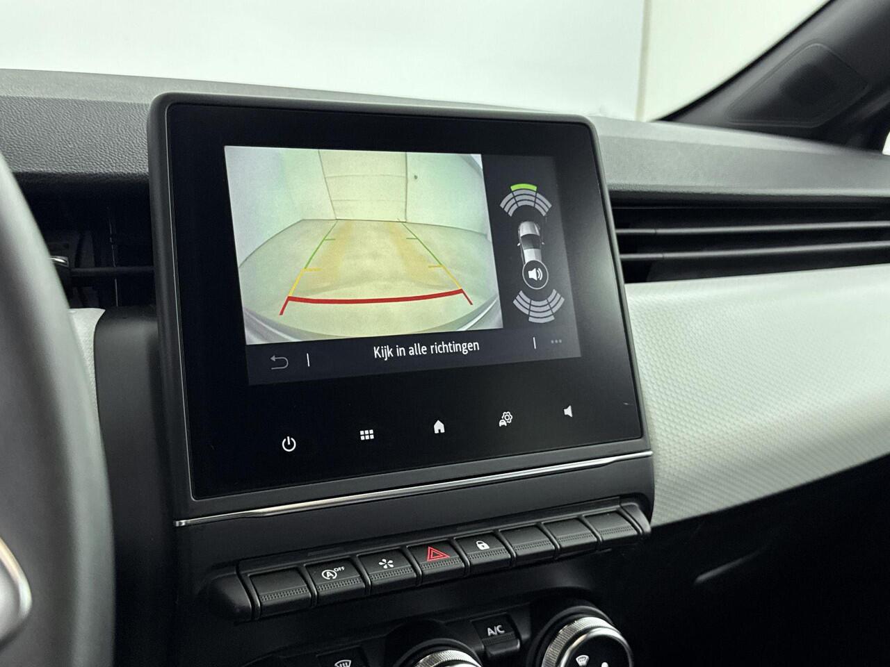 Renault CLIO 1.0 TCe Techno 90PK | Navigatie | Achteruitrijcamera | Dodehoekdetectie | Half-Lederen Bekleding | Apple CarPlay & Android Auto
