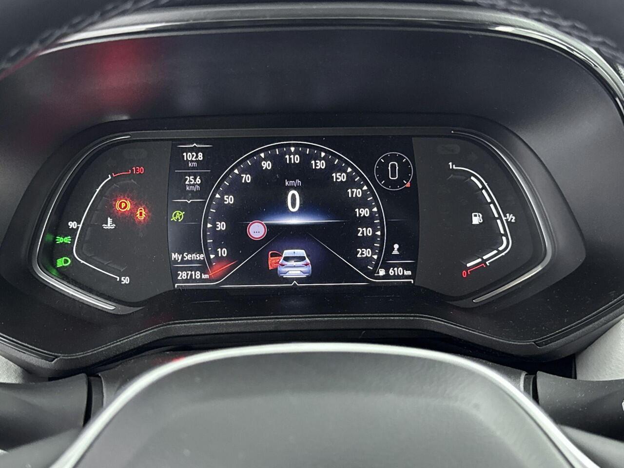 Renault CLIO 1.0 TCe Techno 90PK | Navigatie | Achteruitrijcamera | Dodehoekdetectie | Half-Lederen Bekleding | Apple CarPlay & Android Auto