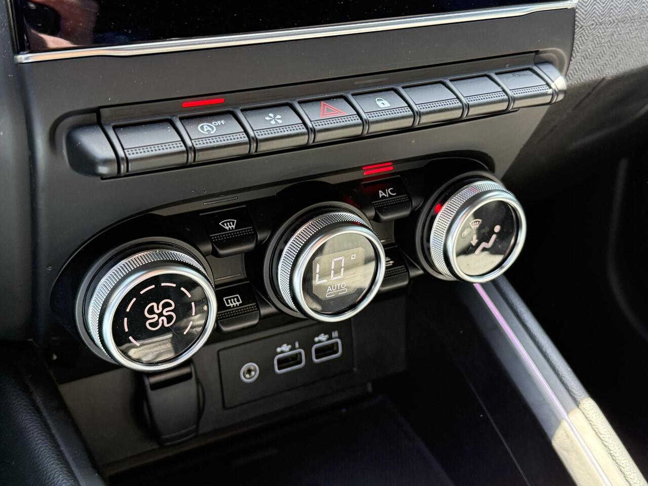 Renault CLIO 1.0 TCe 90 GPF techno | Camera | Navigatie | 17" Lichtmetalen Velgen