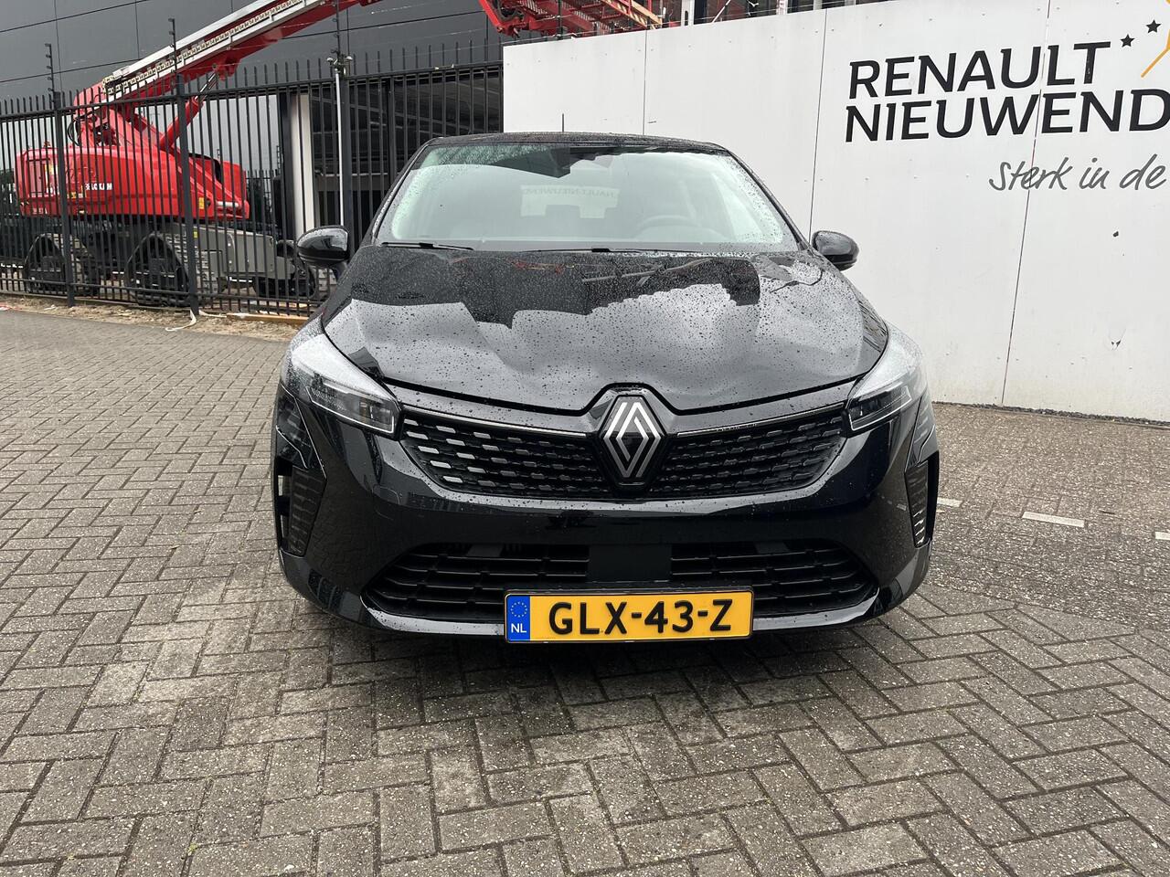 Renault CLIO 1.0 TCe 90 GPF evolution / Demo Zuidoost / Vraag naar beschikbaarheid / Navigatie / Camera / Lichtmetalen velgen