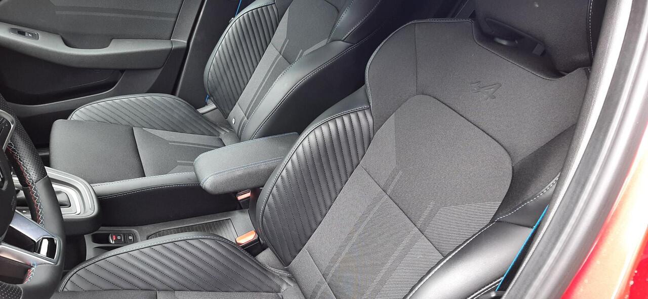 Renault CLIO 1.6 E-Tech Full Hybrid 145 esprit Alpine DEMO. AMSTERDAM WEST.