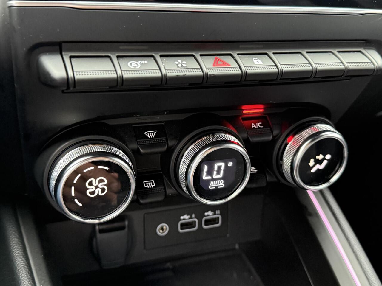 Renault CLIO 1.0 TCe 90 GPF techno | Camera | Navigatie | 17" Lichtmetalen Velgen