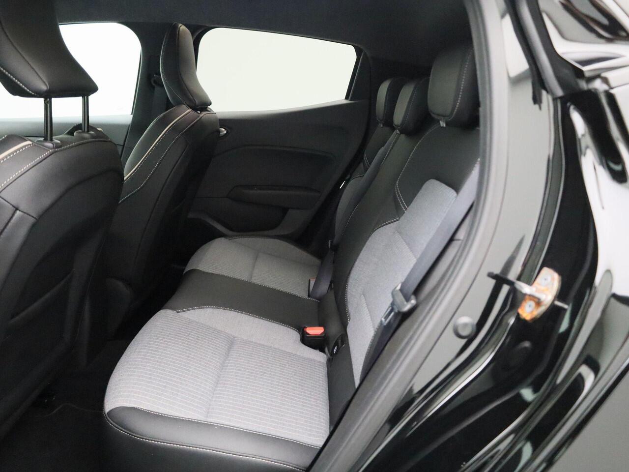 Renault CLIO TCe 90 GPF techno | Navigatie | Achteruitrijcamera | Parkeersensoren