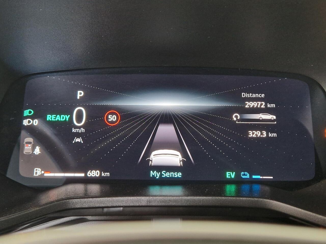 Renault CLIO 1.6 E-Tech Full Hybrid 145 techno | GROOT 9,3" NAVIGATIE SCHERM | ACHTERUITRIJCAMERA | CRUISE CONTROLE | 17" INCH LICHTMETALE VELGEN |