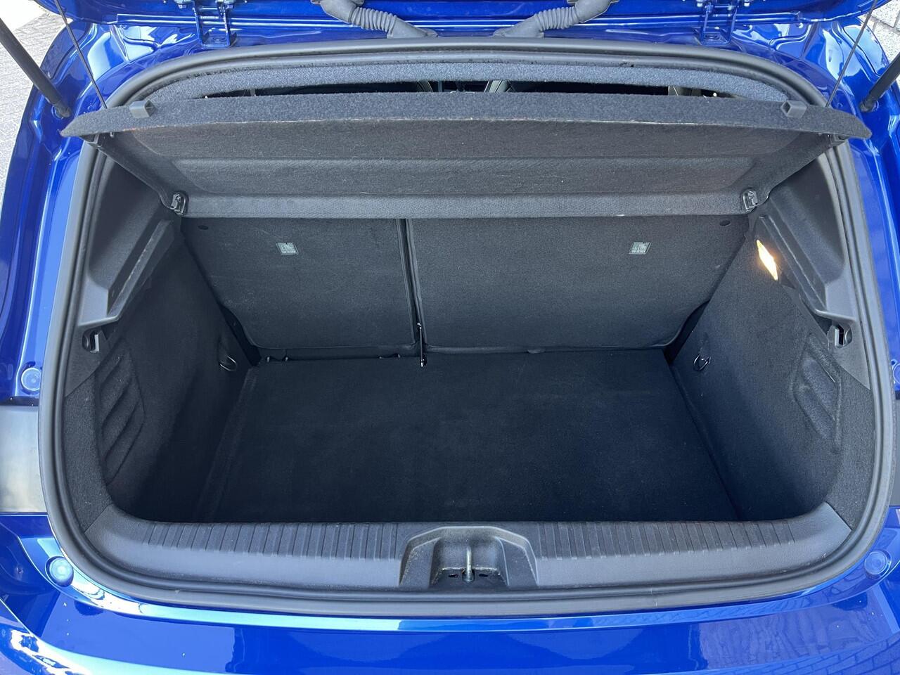 Renault CLIO 1.0 TCe 90 GPF Techno | Achteruitrijcamera | Apple CarPlay / Android Auto | Navigatie |