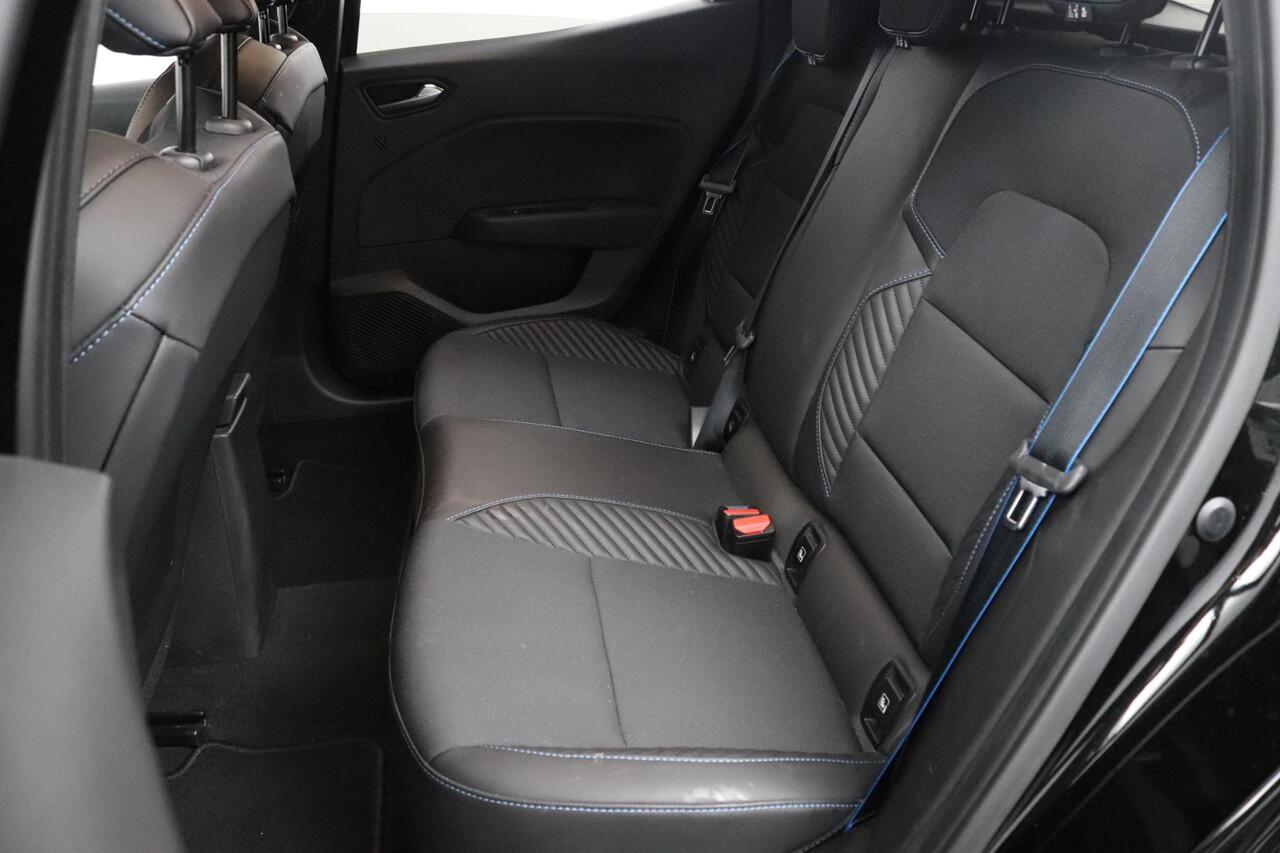 Renault CLIO 1.0 TCe 90 GPF esprit Alpine | BOSE Audio| 360 Camera| Virtual Cockpit| 17'' Alpine Velgen| Alpine Sport Stoelen|