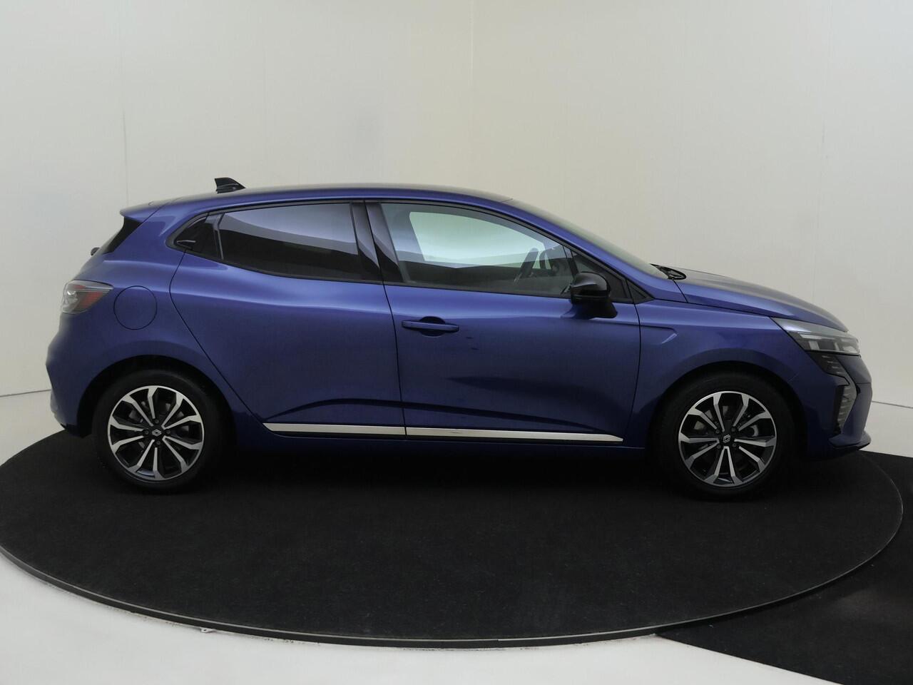 Renault CLIO 1.6 E-Tech Full Hybrid 145 techno Lm velgen | bluetooth | metallic lak