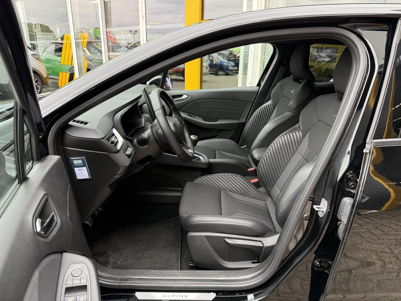 Renault CLIO 1.0 TCe 90 GPF esprit Alpine | NAP | Bose Audio | 360 graden camera | Cruise adaptief | DAB | Climate Control |