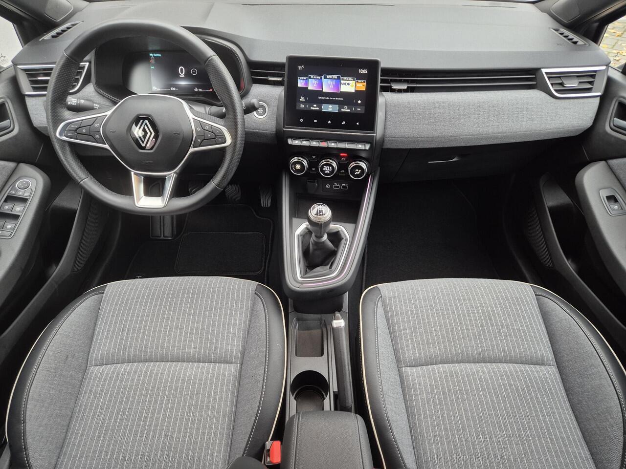 Renault CLIO 1.0 TCe 90 Techno Handgeschakeld / Pack winter / Allseason banden / Navigatie via Apple Carplay of Android Auto / Achteruitrijcamera / Stuur-, en Stoelverwarming / Keyless Entry/Start / Cruise control / Draadloze telefoon lader /