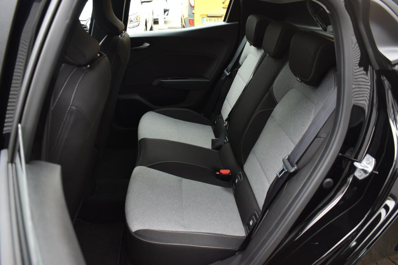 Renault CLIO E-Tech Full Hybrid 145 evolution | AUTOMAAT | CAMERA | APPLECARPLAY/ANDROIDAUTO | AIRCO | CRUISE CONTROL | ALL-SEASONBANDEN | PDC