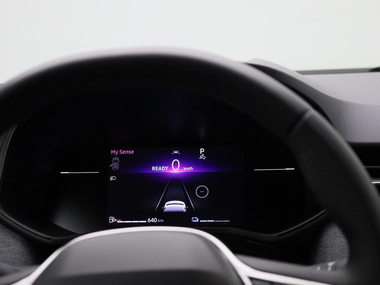 Renault CLIO 1.6 E-Tech Full Hybrid 145 techno | Camera | PDC Achter | Full-Map Navigatie | LED Pure Vision | Privacy Glass | Cruise Control & Snelheidsbegrenzer | 16" LMV 'Boa Vista' | Climate Control | Keyless | Draadloze Apple Carplay & Android Auto