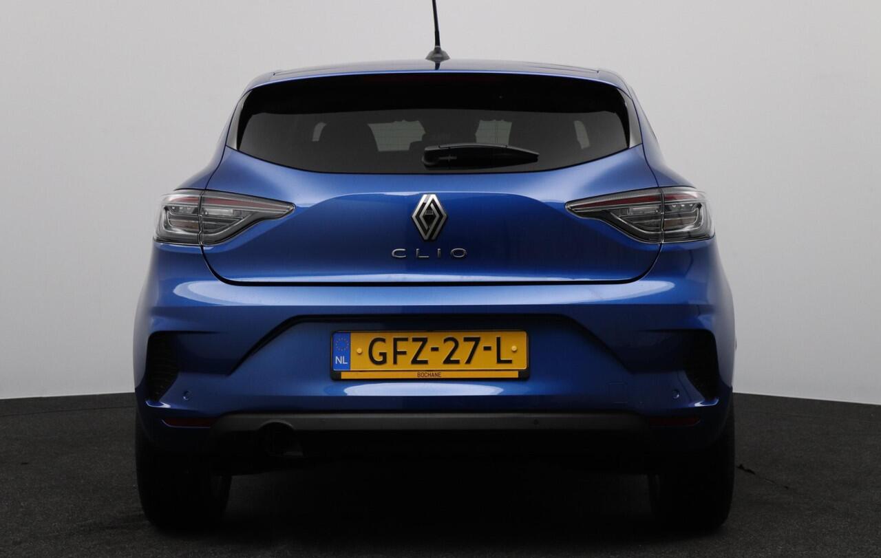 Renault CLIO 1.0 TCe 90 GPF evolution | Pack Look | Camera | Pack Navigation |
