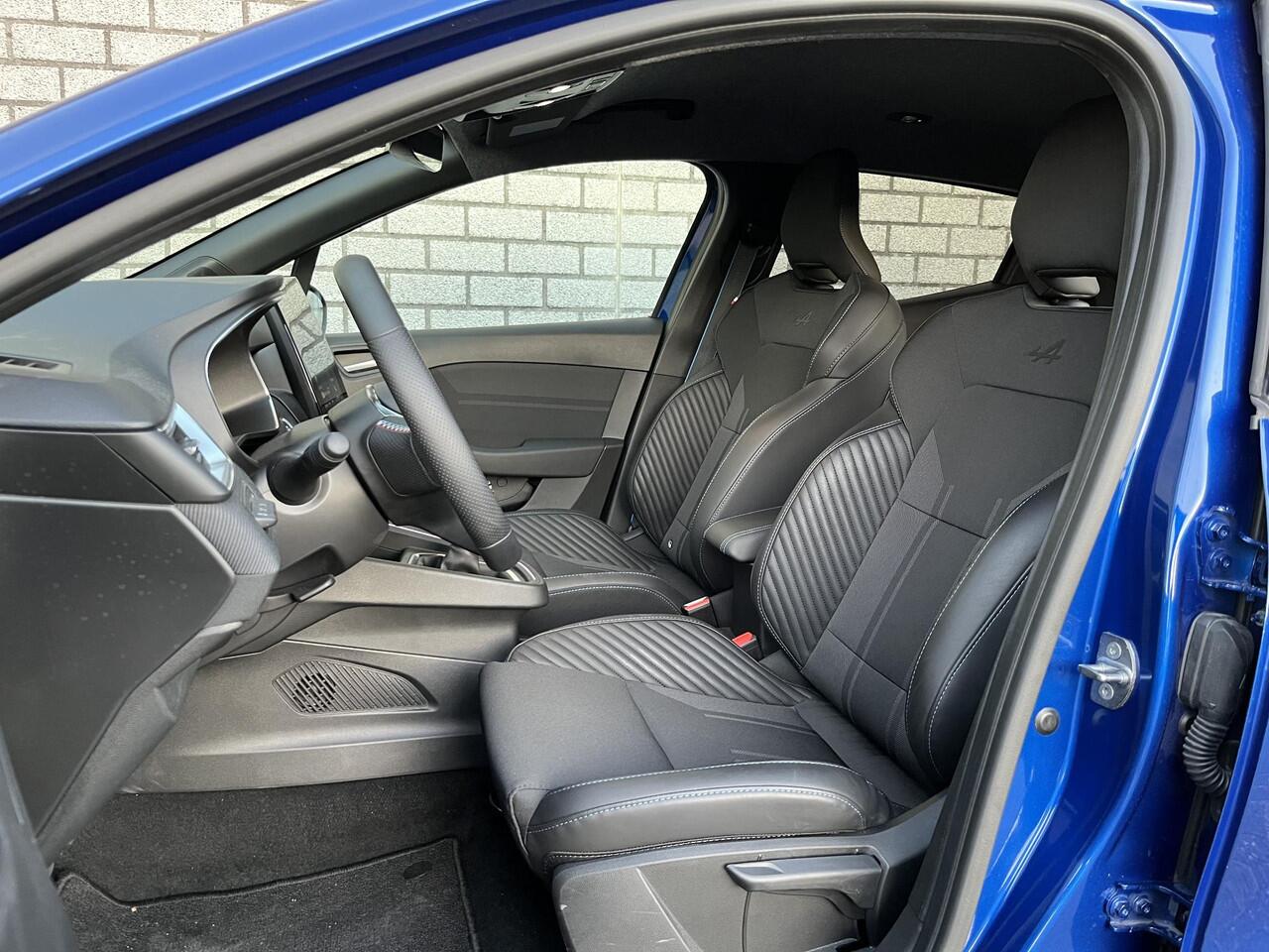 Renault CLIO 1.0 TCe 90 GPF Esprit Alpine | 360° Camera | BOSE-Audiosysteem | Apple CarPlay / Android Auto | DAB+ |