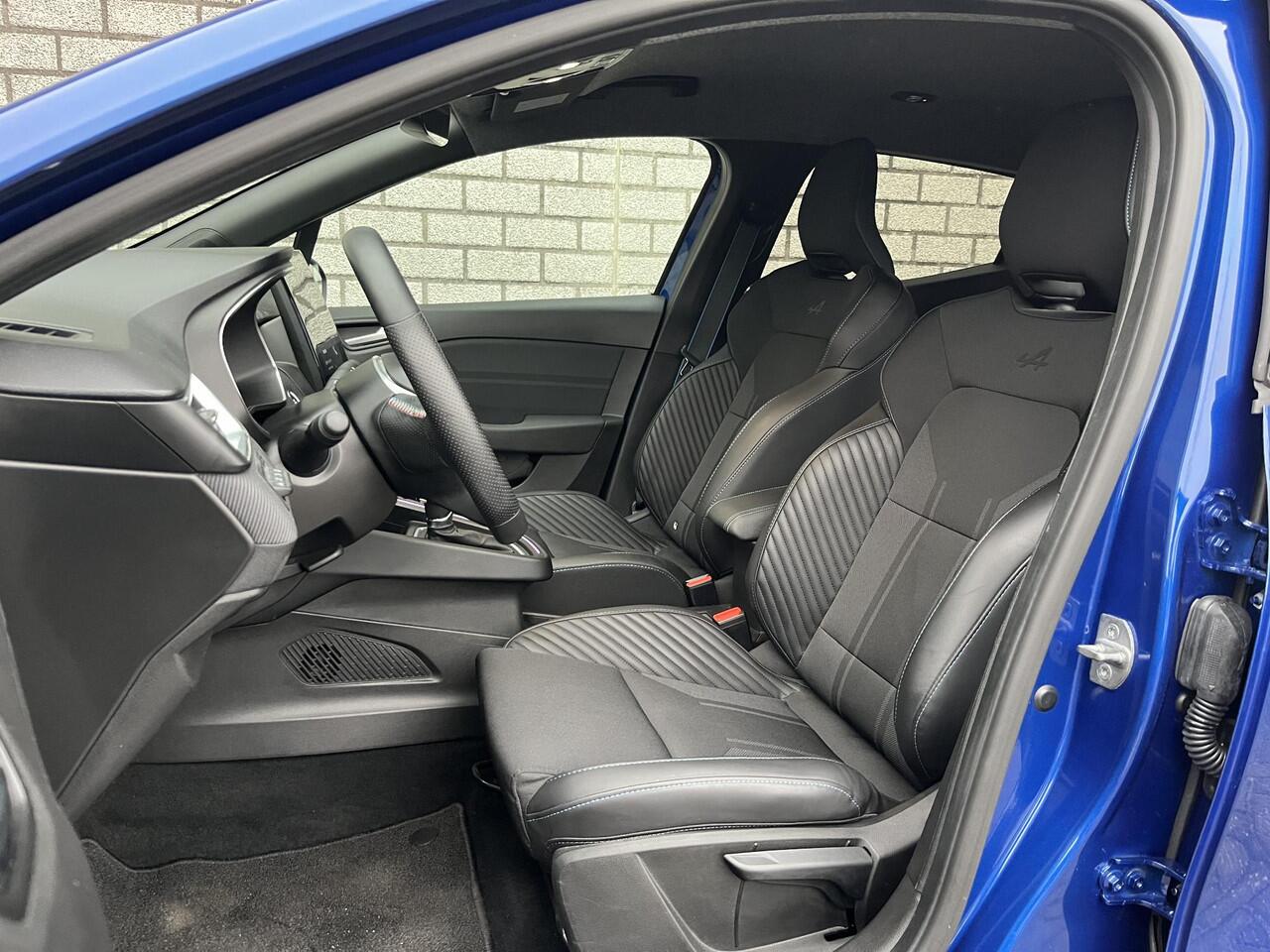 Renault CLIO 1.6 E-Tech Full Hybrid 145 Esprit Alpine | Stoel + Stuurverwarming | 360° Camera | BOSE-Audiosysteem | Apple CarPlay / Android Auto |