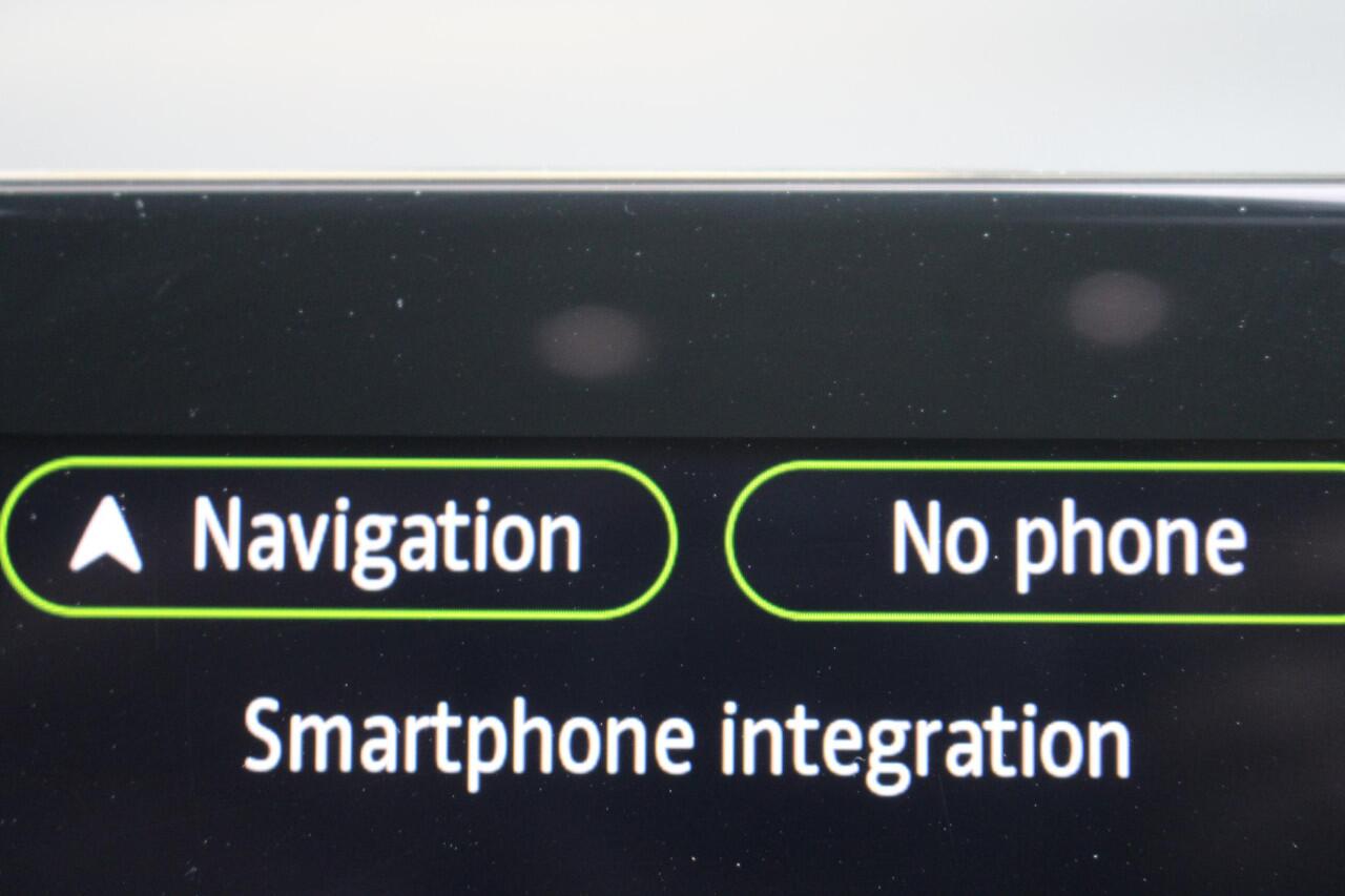 Renault CLIO 1.0 TCe 90 GPF techno | Achteruitrijcamera | Parkeersensoren V+A | Apple CarPlay / Android Auto | Climate Control |