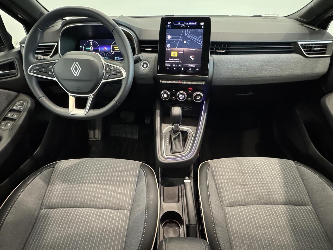 Renault CLIO 1.6 E-Tech Full Hybrid 145 Techno | Navigatie 9,3" | Draadloze telefoonlader | Lichtmetalen velgen 17" | Parkeersensoren achter en achteruitrijcamera | Climate Control | Cruise Control | Apple Carplay/Android Auto