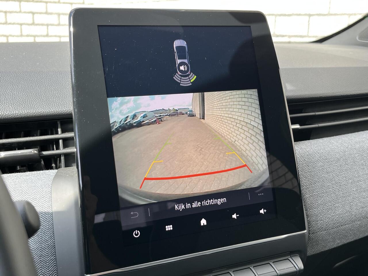 Renault CLIO 1.0 TCe 90 GPF Techno | Achteruitrijcamera | Apple CarPlay / Android Auto | Navigatie | Lichtmetalen velgen 17"