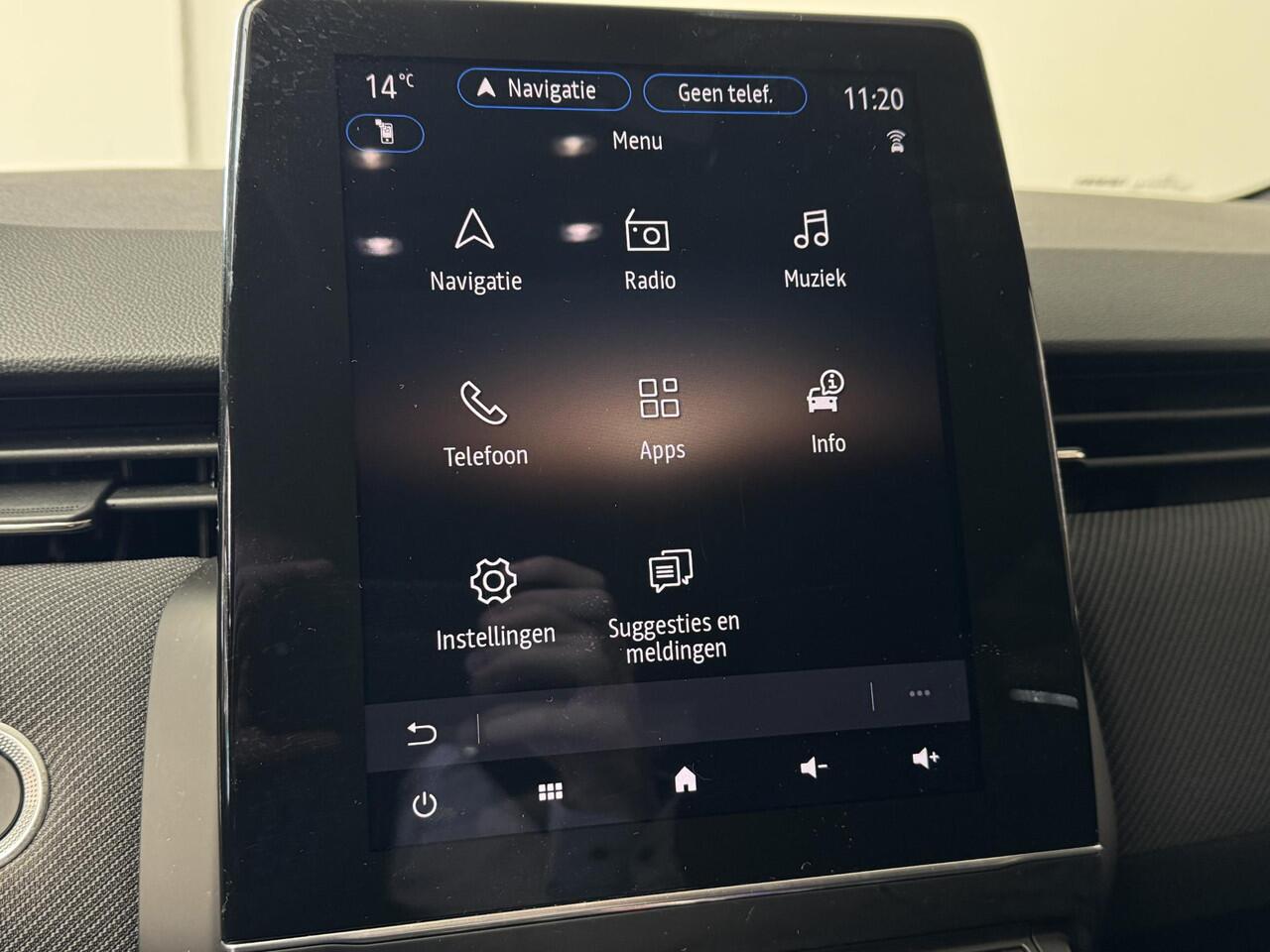 Renault CLIO 1.0 TCe 90 GPF Esprit Alpine | Navigatie | 360° Camera | BOSE-Audiosysteem | Adaptive Cruise Control |