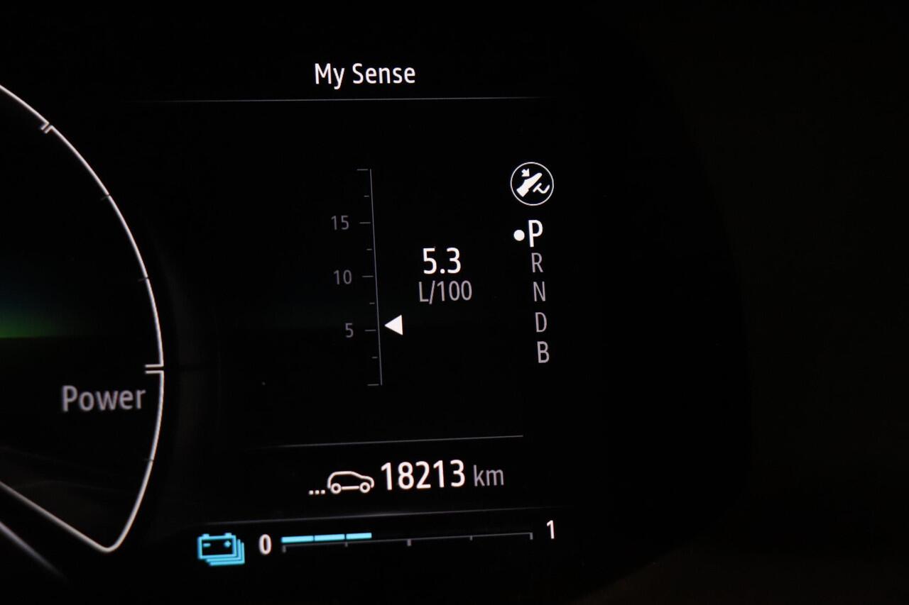 Renault CLIO 1.6 E-Tech Full Hybrid 145 esprit Alpine | Sportstoelen | Rondomzicht Camera | Smartphone intergratie | Climate control | Adaptieve cruisecontrol |