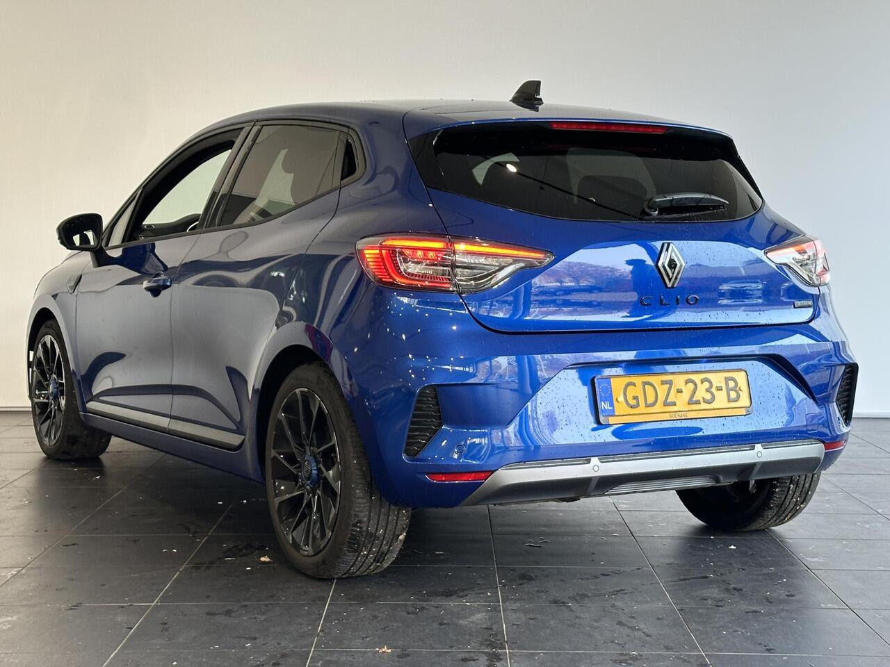 Renault CLIO 1.6 E-Tech Full Hybrid 145 esprit Alpine AUTOMAAT | RONDOMZICHTCAMERA | BOSE AUDIOSYSTEEM | ADAPTIVE CRUISECONTROL | APPLE CARPLAY/ANDROID AUTO