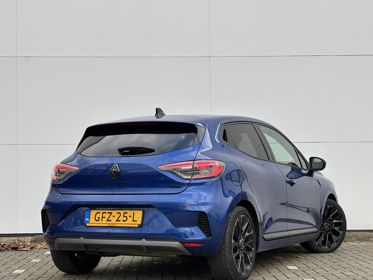 Renault CLIO 1.6 E-Tech Full Hybrid 145 esprit Alpine | Groot Navigatie | Camera | Bose Sound |