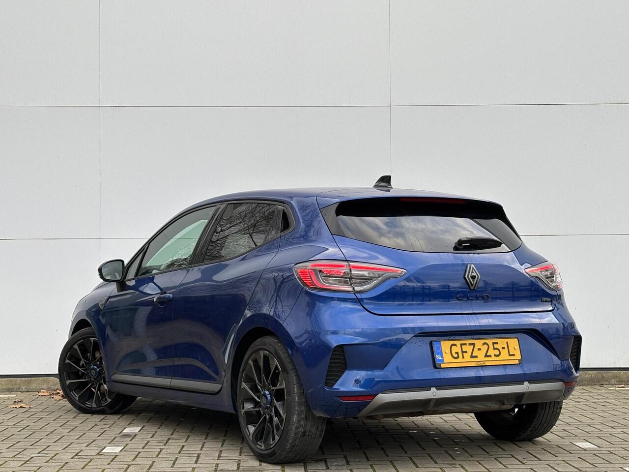 Renault CLIO 1.6 E-Tech Full Hybrid 145 esprit Alpine | Groot Navigatie | Camera | Bose Sound |