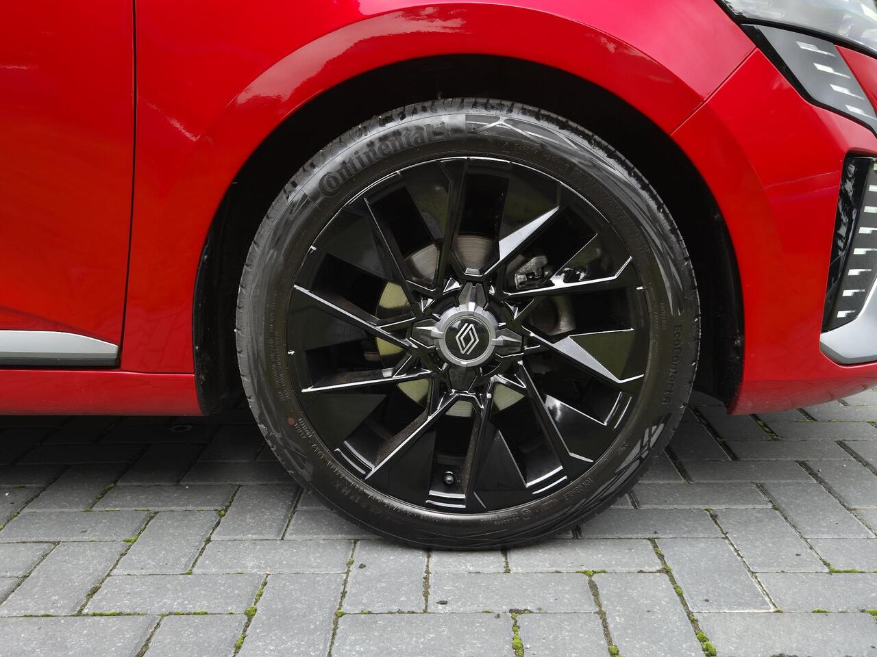 Renault CLIO Esprit Alpine / Bose Premium Audio / Adaptief Cruise Control / Achteruitrijcamera / Dodehoek Detectie / Apple Carplay & Android Auto / Navigatie /