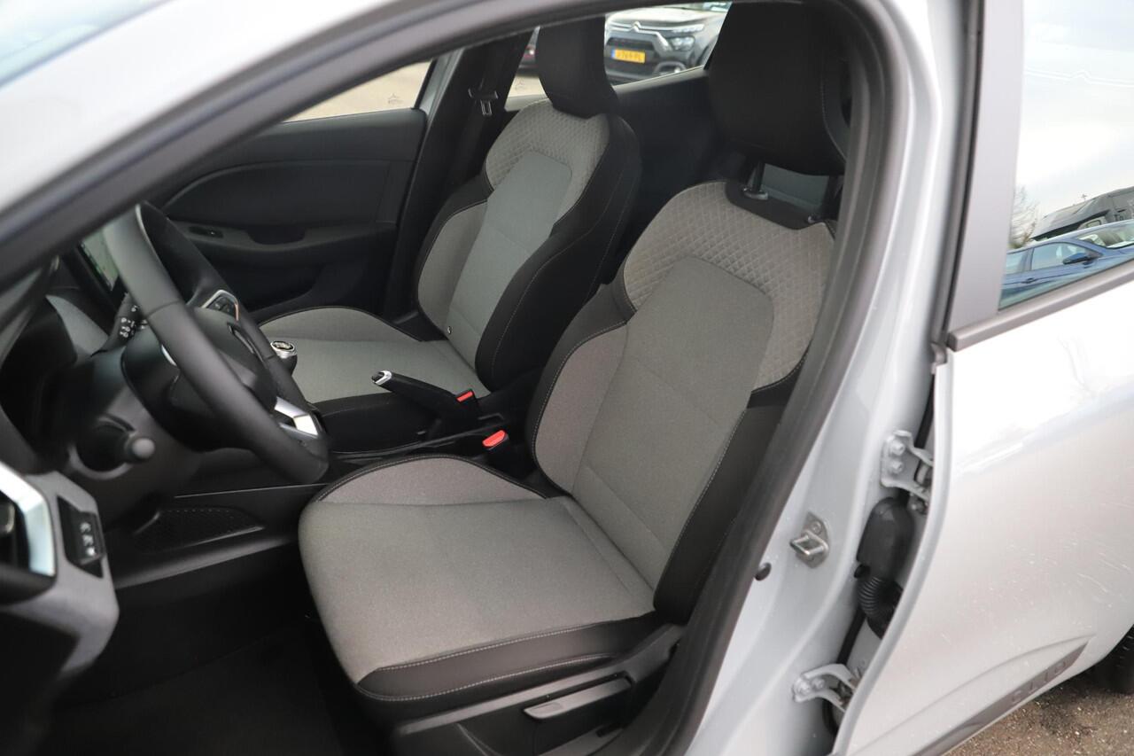 Renault CLIO 1.0 TCe 90 GPF evolution 91PK 6-Bak Full LED Virtual Cockpit Carplay Android/Navigatie Airco Cruise Control Rijstrooksensor Parkeersensor